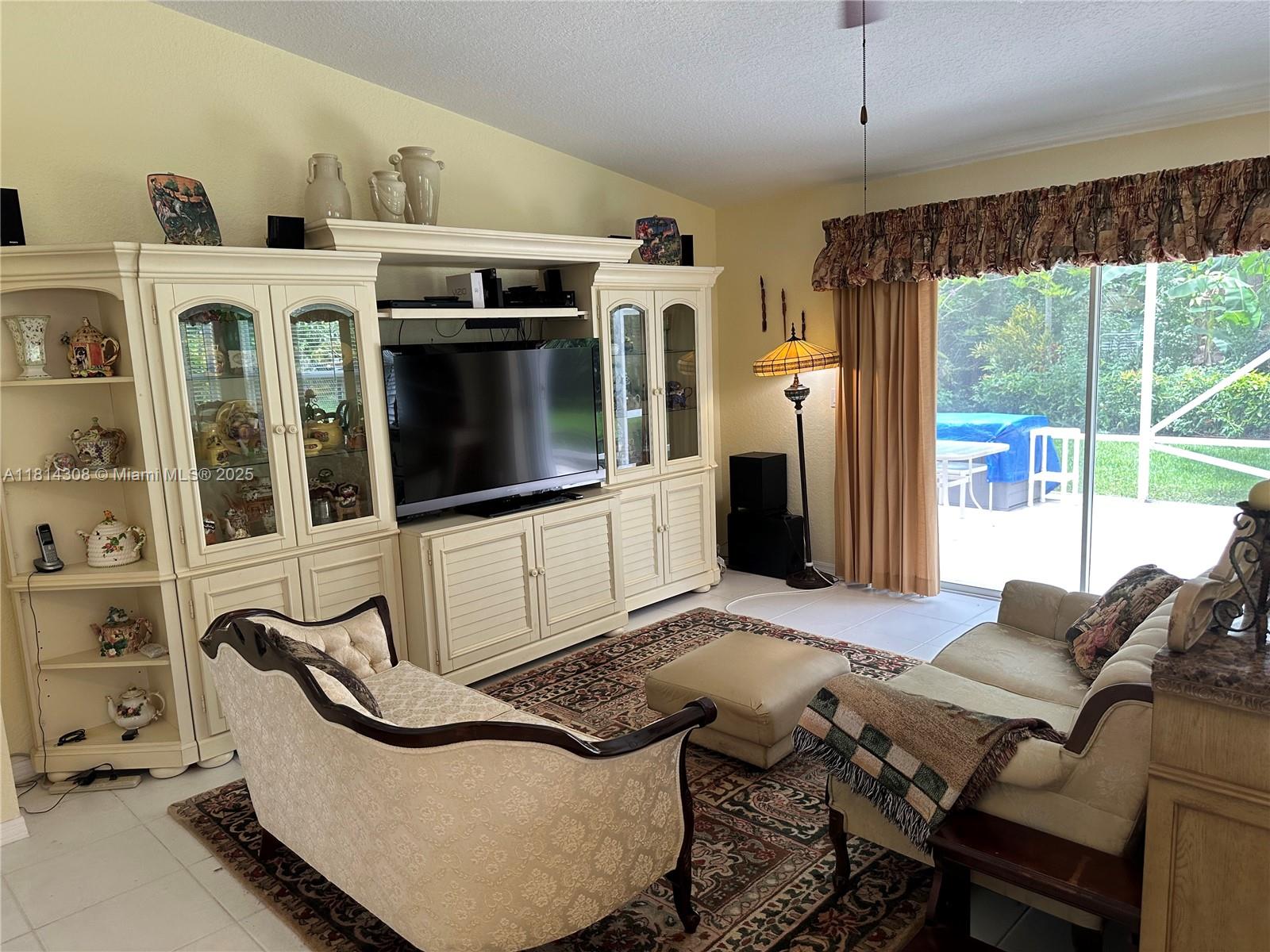 CRESTWOOD UNIT 3 PL 3 - Residential