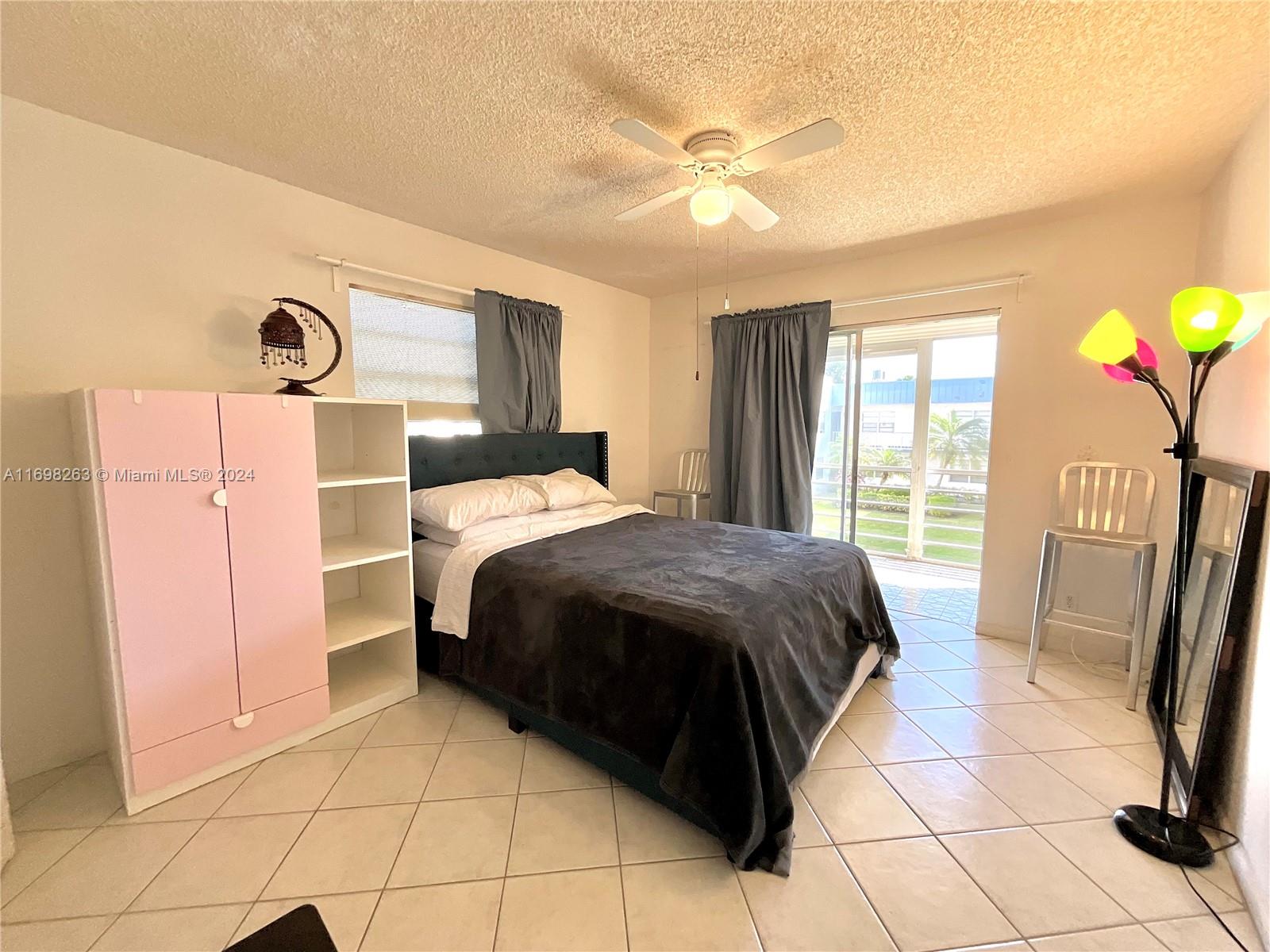 KINGS POINT BURGUNDY COND - Residential