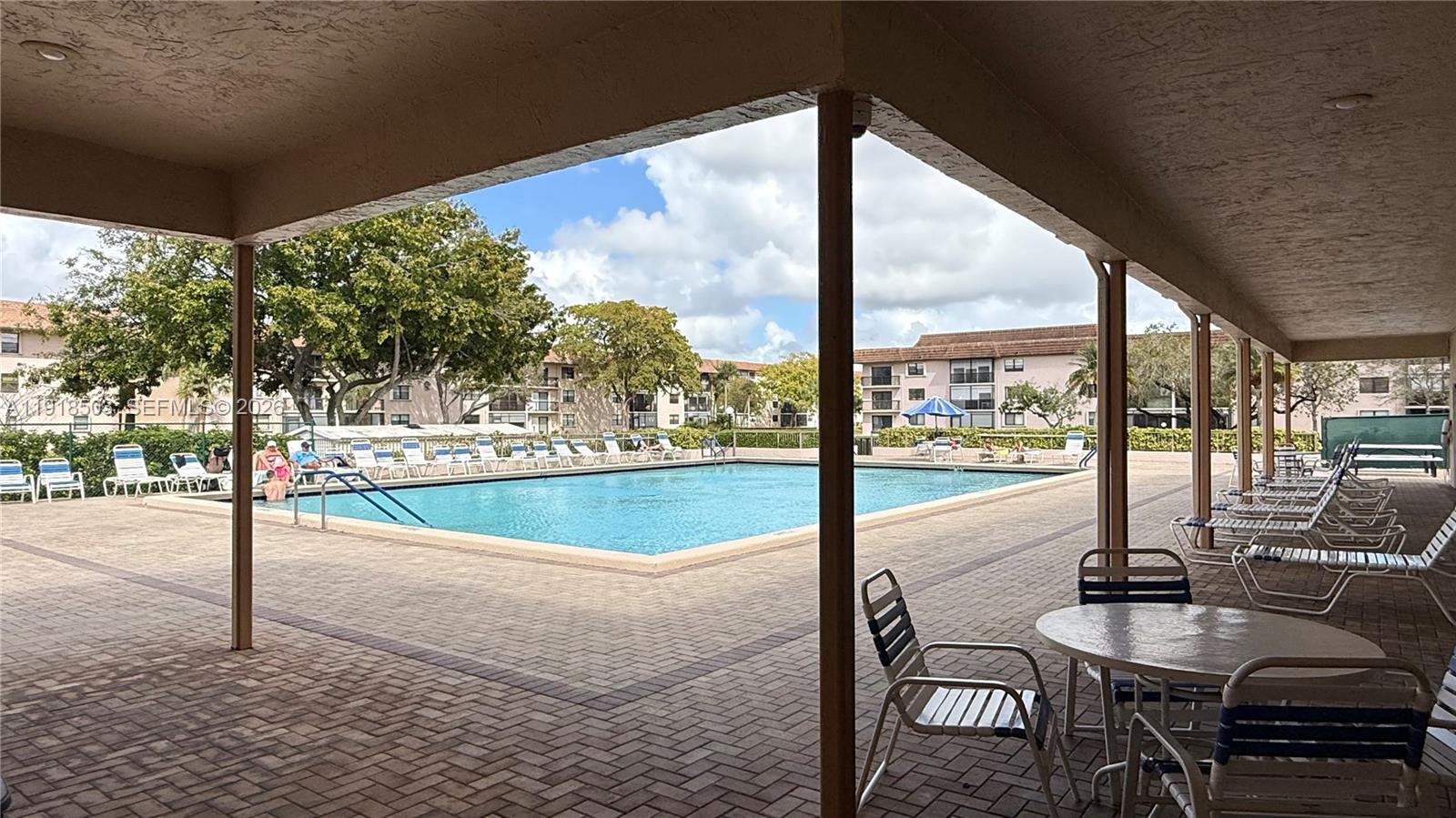 LAKES OF CARRIAGE HILLS - Residential