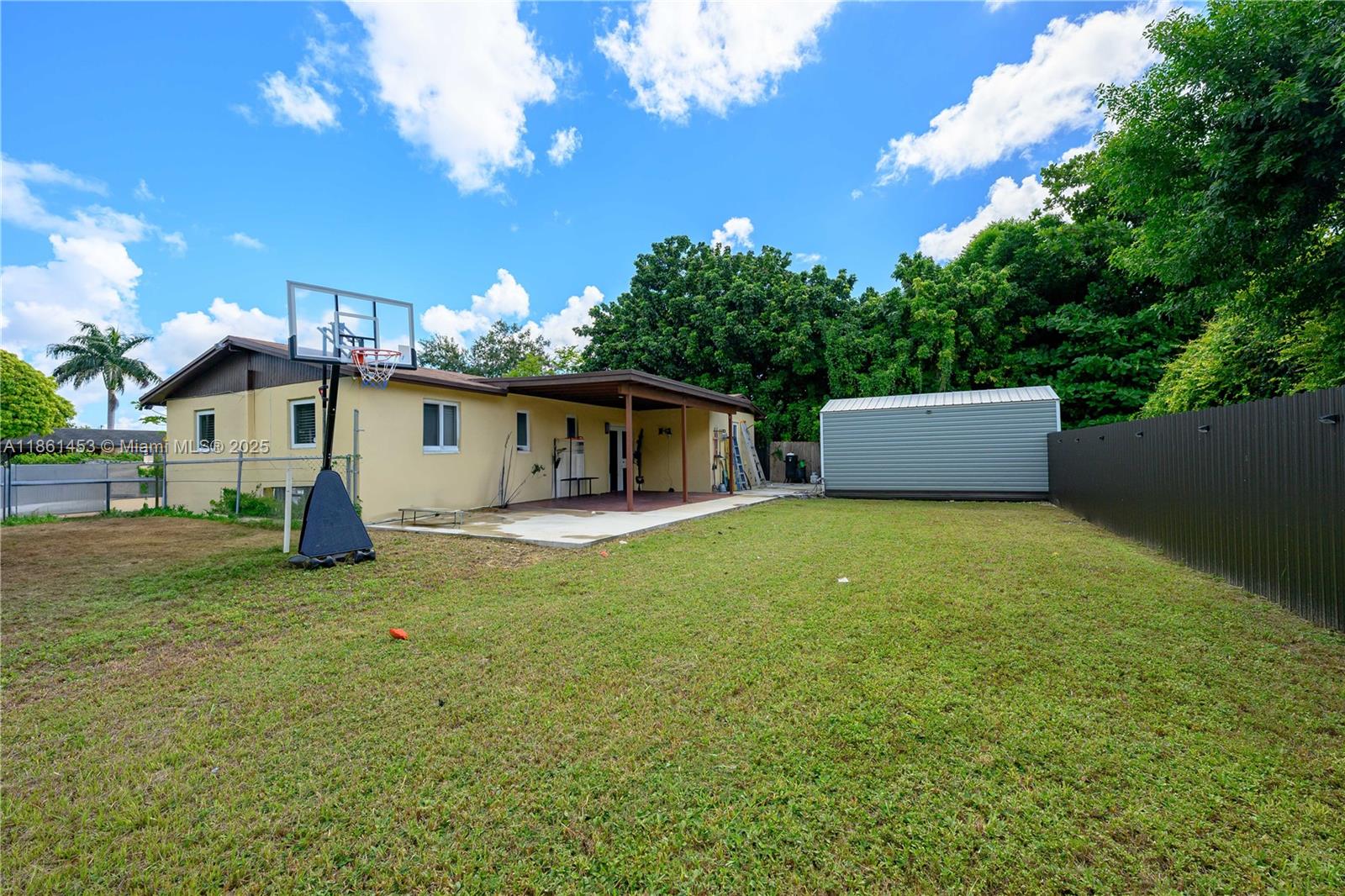 LEISUREWOOD MANOR SEC 2 - Residential