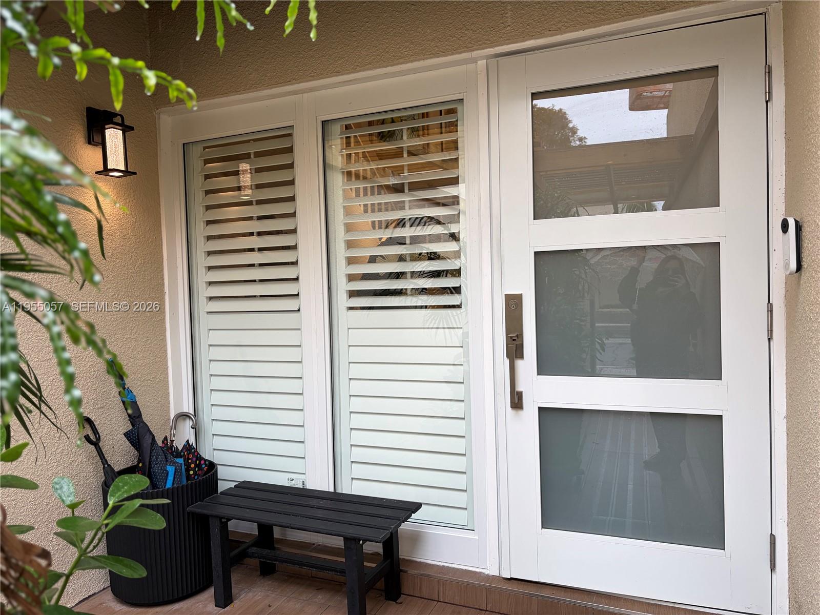 DADELAND WALK - Residential