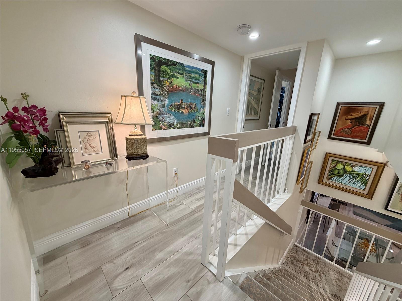 DADELAND WALK - Residential