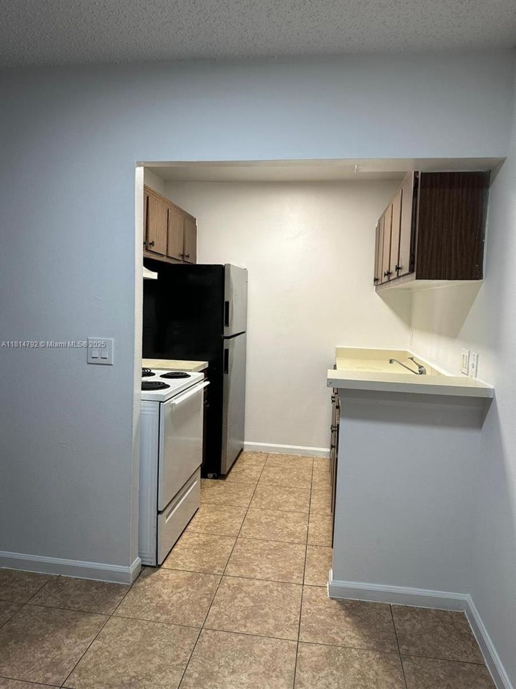 Photo of 1500 N Congress Ave #B44, West Palm Beach, FL 33401 (MLS # A11814792)