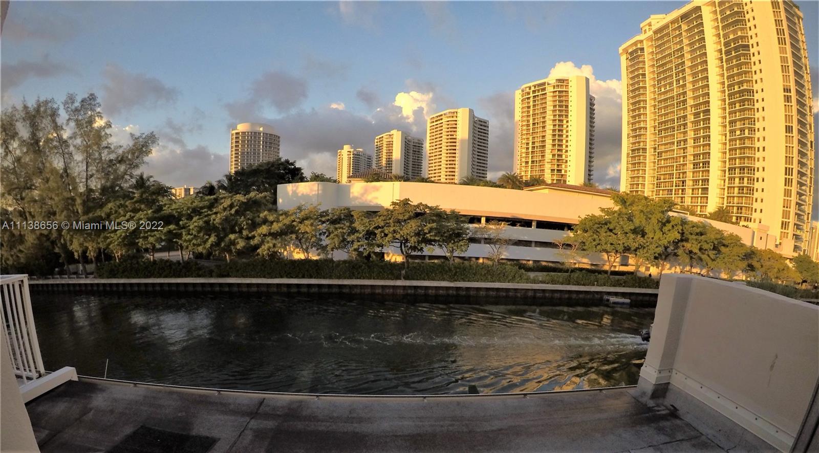 SANDPIPER CONDO - Residential Lease