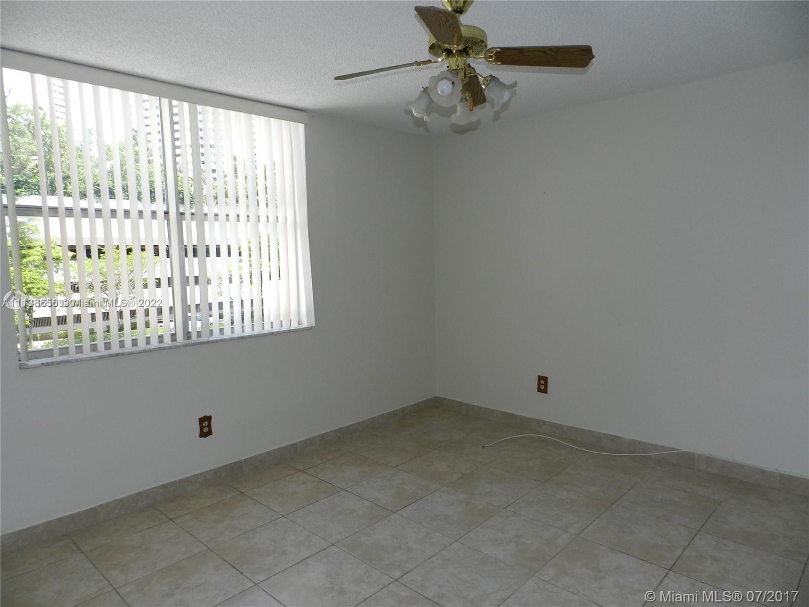 SANDPIPER CONDO - Residential Lease