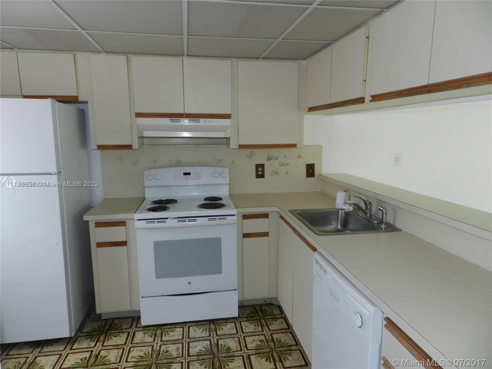 SANDPIPER CONDO - Residential Lease