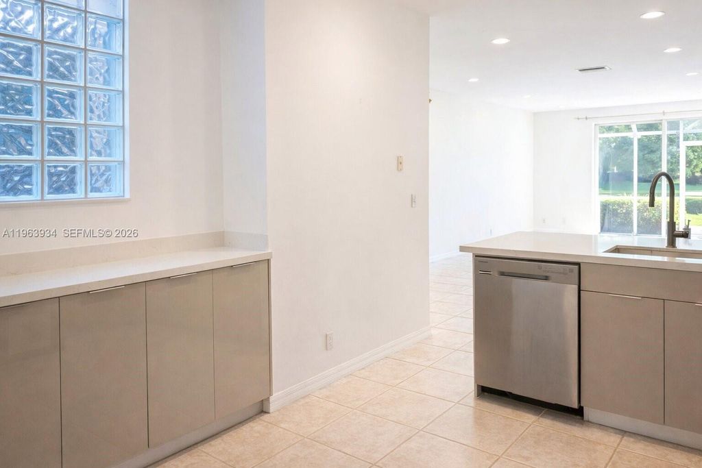 Photo of 3686 San Simeon Cir #3686, Weston, FL 33331 (MLS # A11963934)