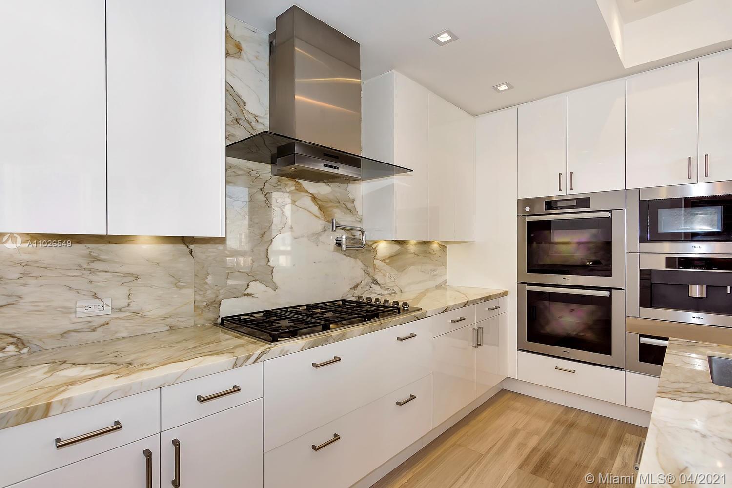 17749 COLLINS AVENUE COND - Residential