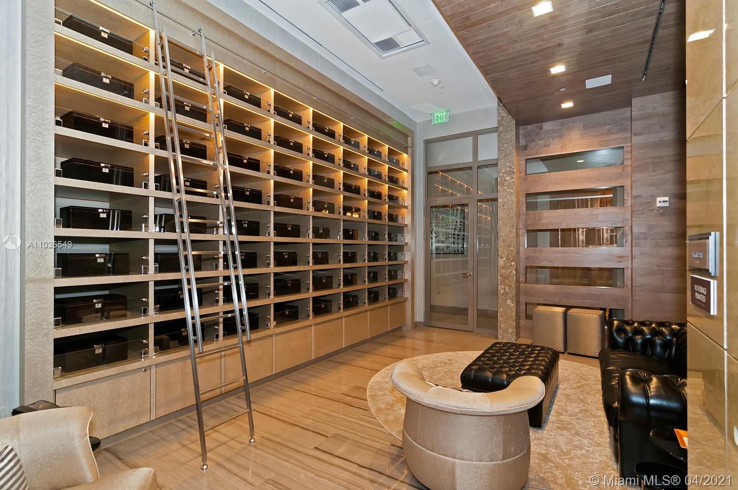 17749 COLLINS AVENUE COND - Residential