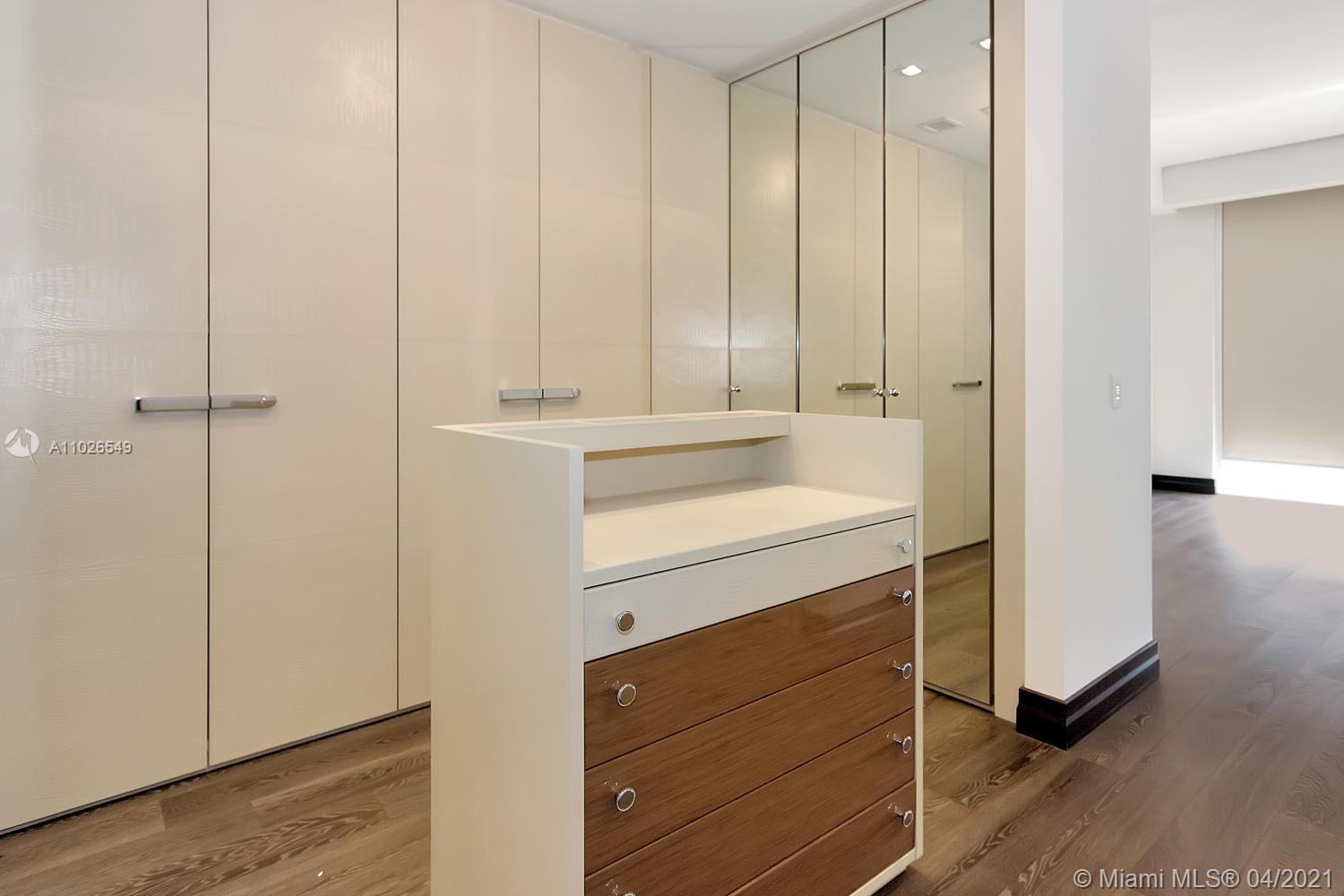 17749 COLLINS AVENUE COND - Residential