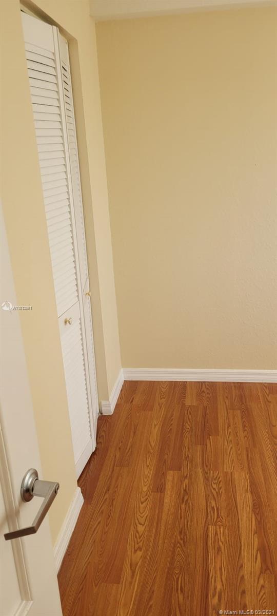 MELROSE APARTMENTS I COND - Residential Lease