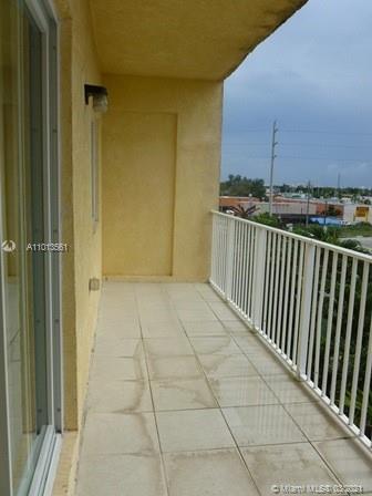 MELROSE APARTMENTS I COND - Residential Lease