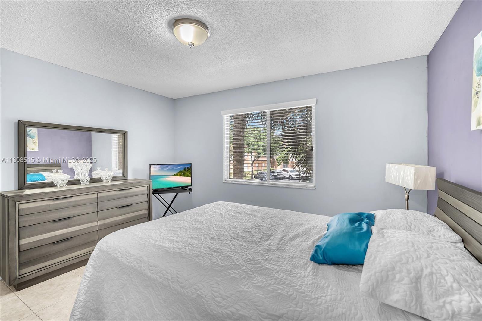 COLONNADES CONDO - Residential