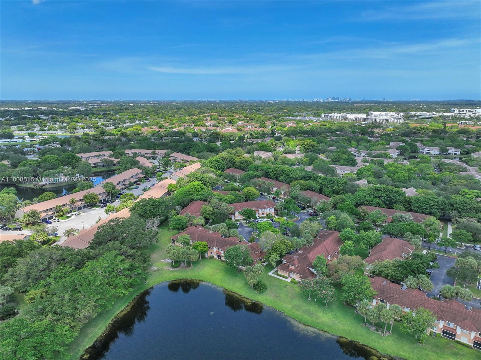 COLONNADES CONDO - Residential