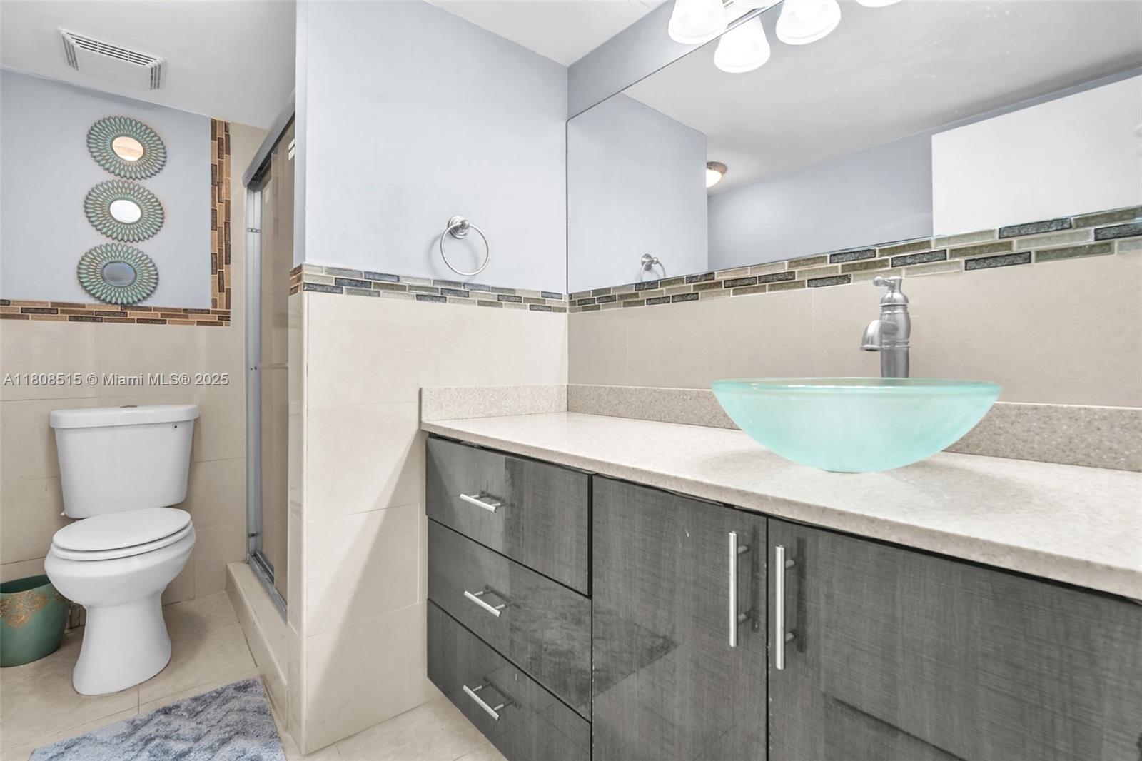 COLONNADES CONDO - Residential