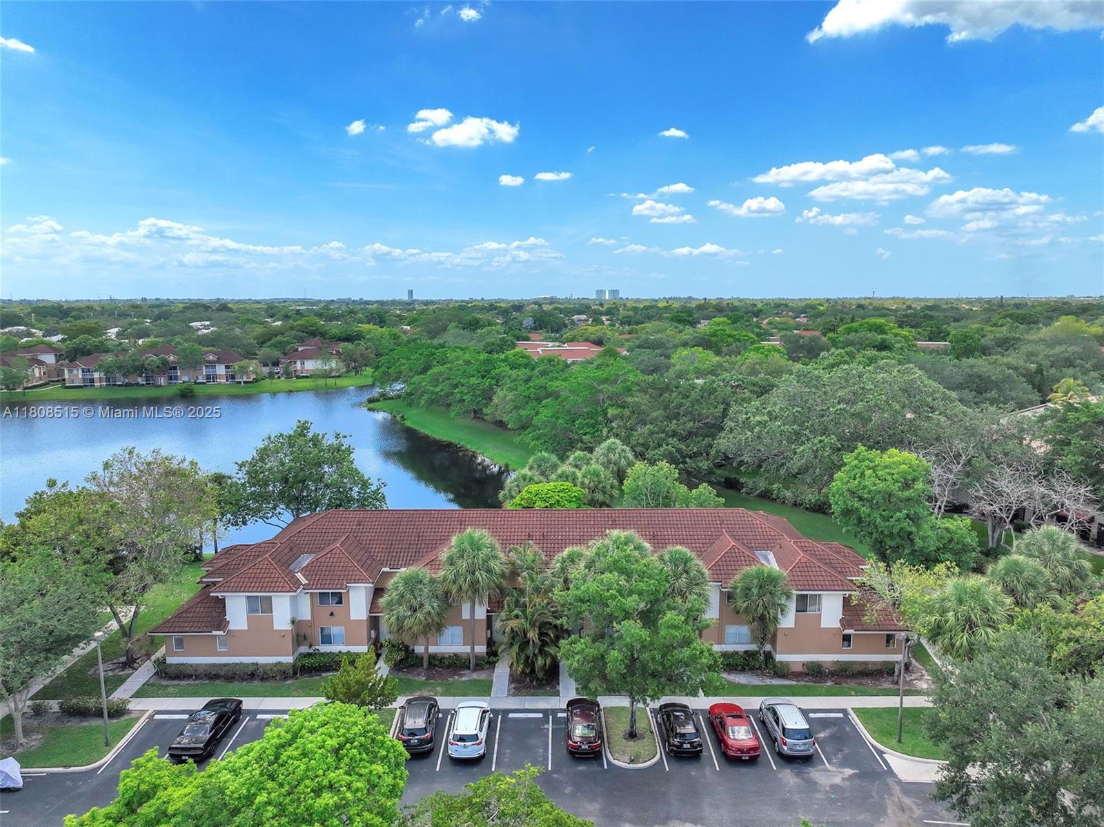 COLONNADES CONDO - Residential
