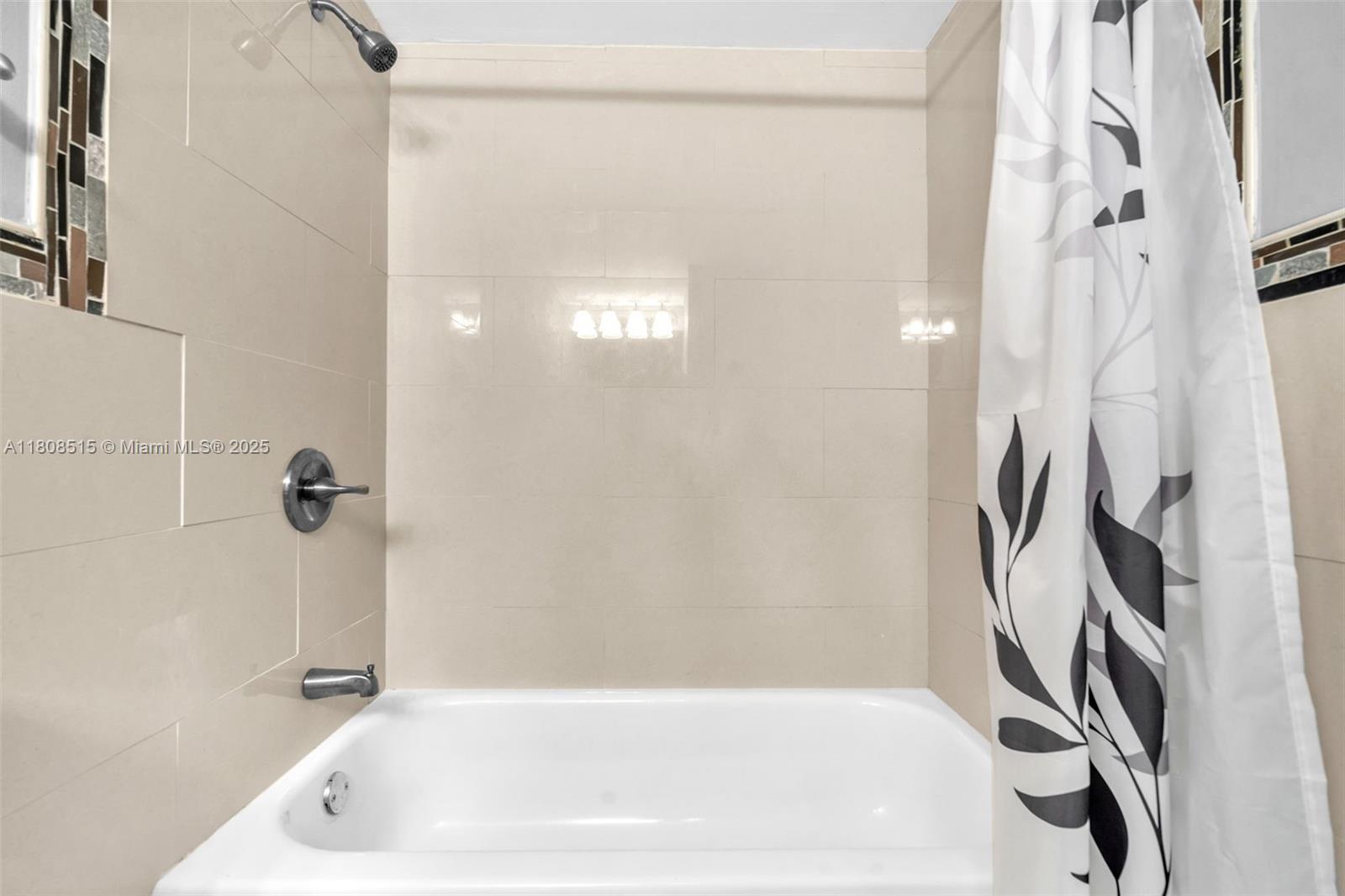 COLONNADES CONDO - Residential