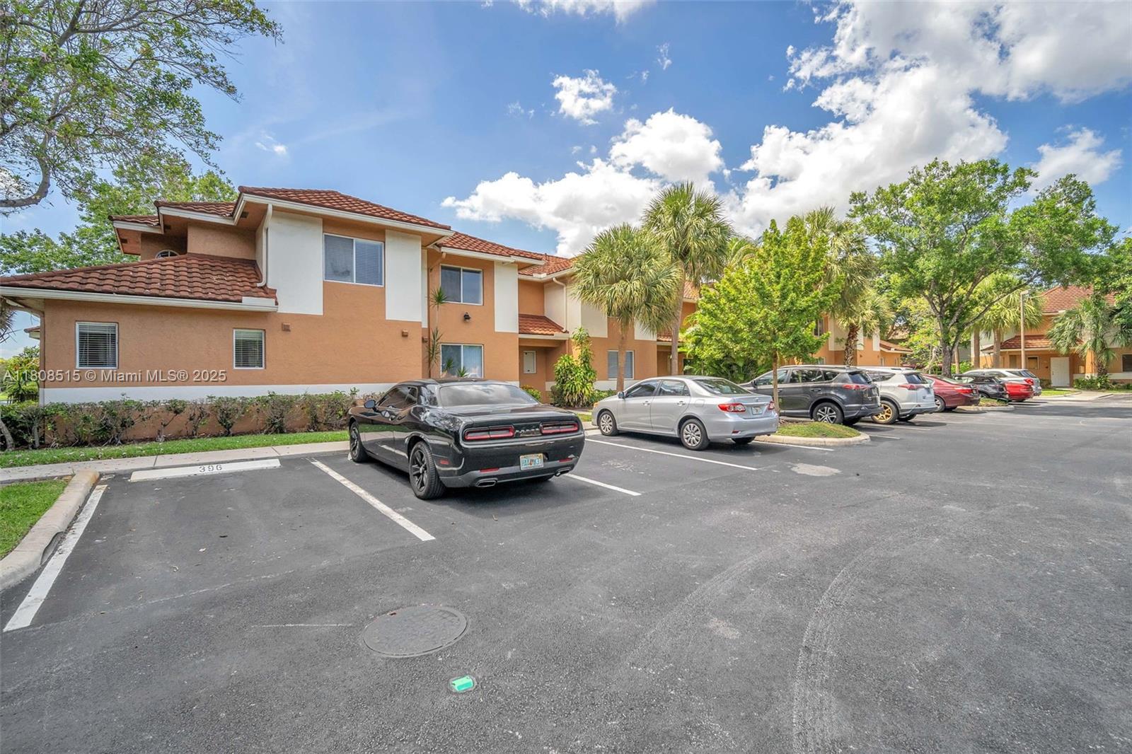 COLONNADES CONDO - Residential