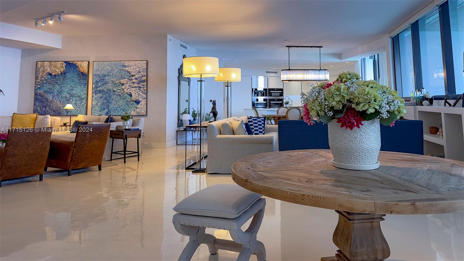 18555 Collins Ave 3105
