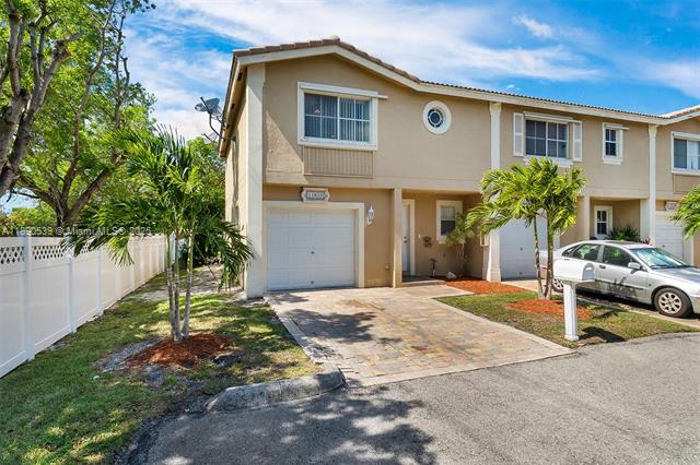 IXTA TOWNHOMES CONDO - Residential Lease