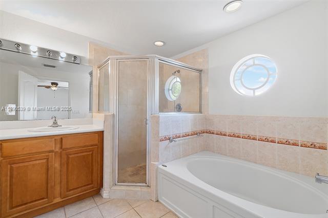 IXTA TOWNHOMES CONDO - Residential Lease