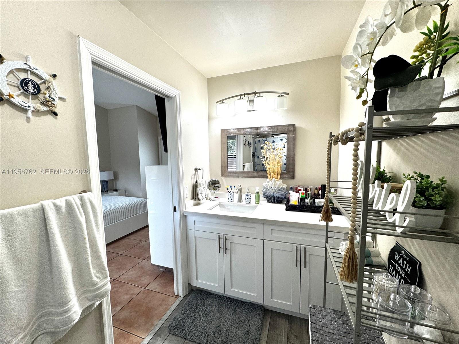 LIMEWOOD GROVE - Residential