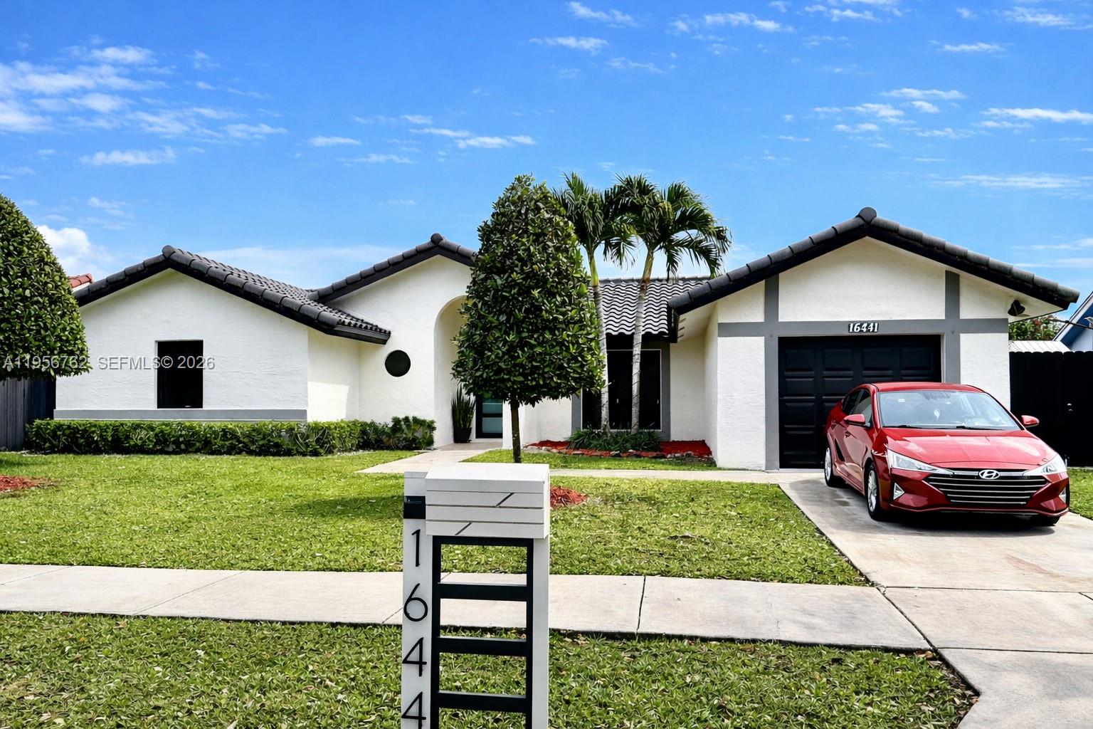 LIMEWOOD GROVE - Residential