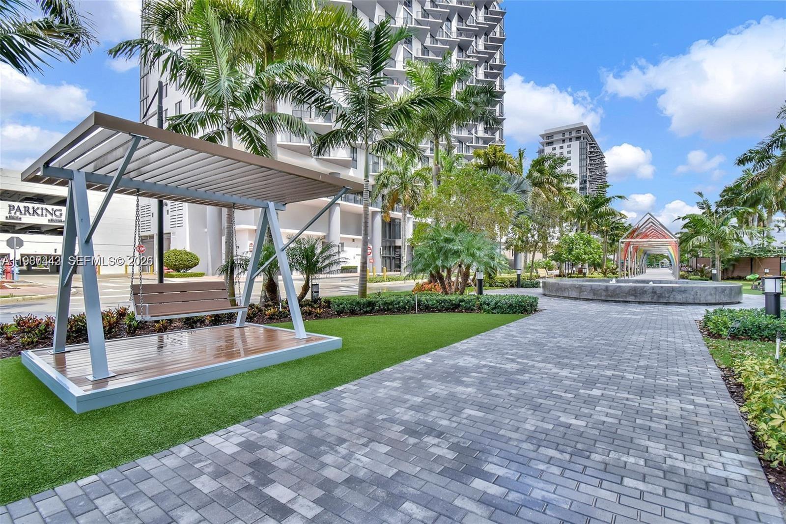 5300 PASEO CONDO - Residential Lease