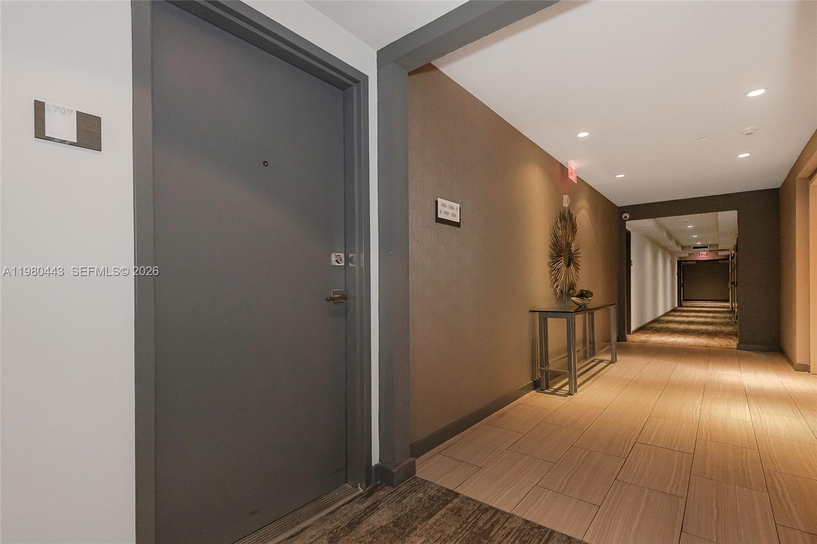 5300 PASEO CONDO - Residential Lease