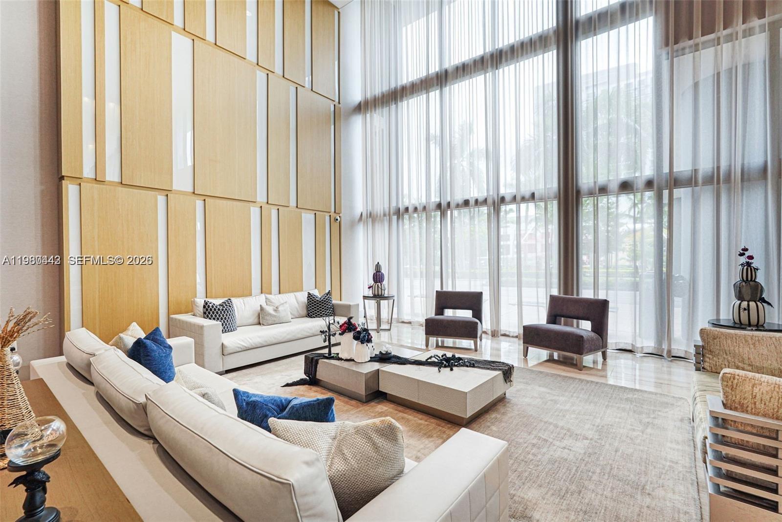 5300 PASEO CONDO - Residential Lease