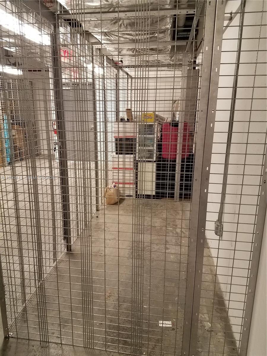 5300 PASEO CONDO - Residential Lease