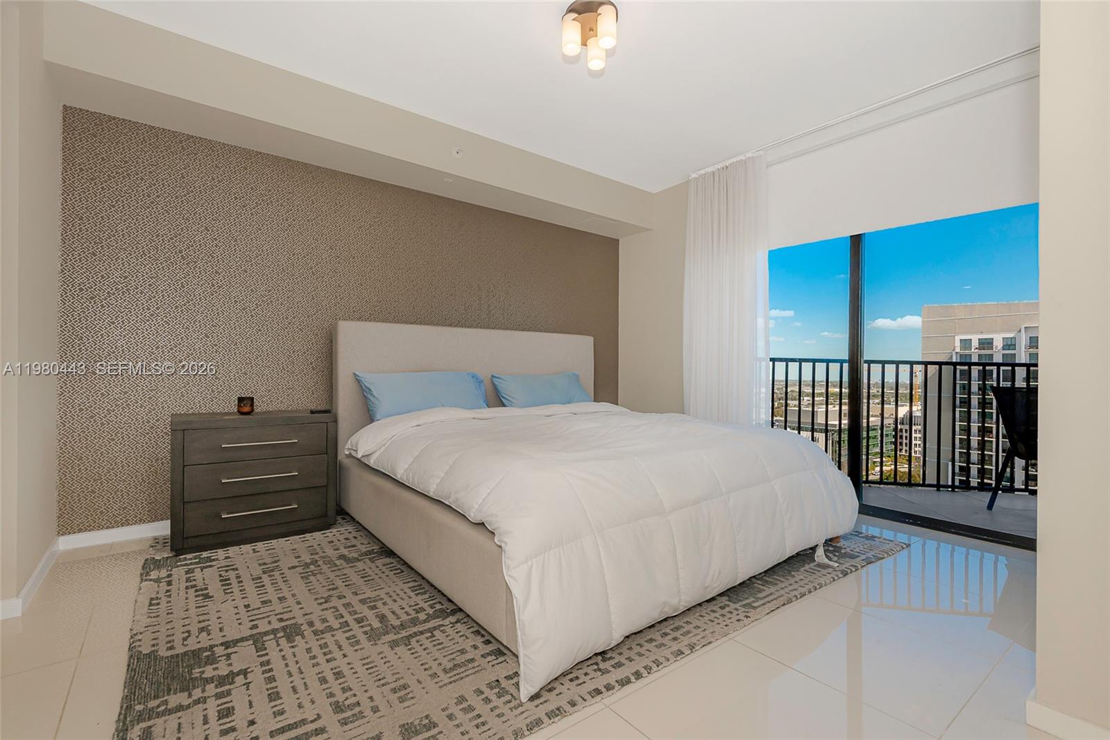 5300 PASEO CONDO - Residential Lease