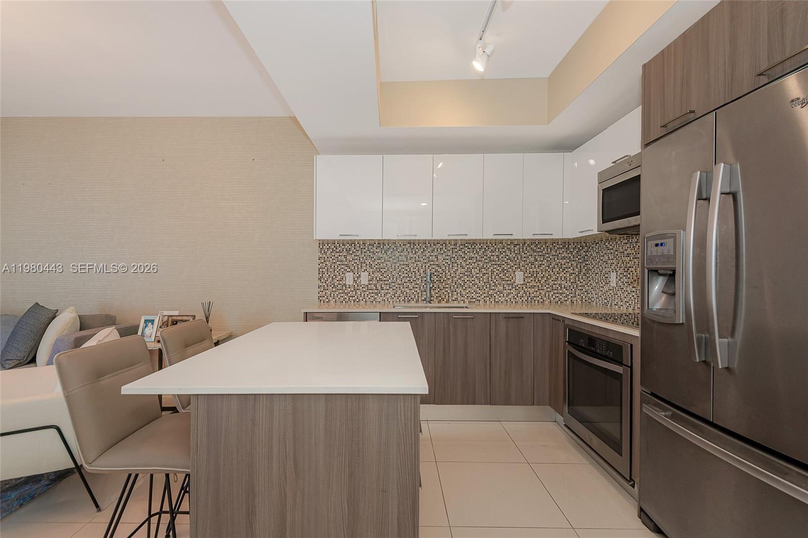 5300 PASEO CONDO - Residential Lease