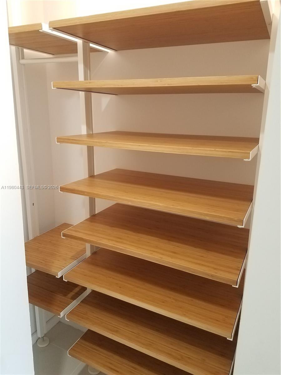 5300 PASEO CONDO - Residential Lease