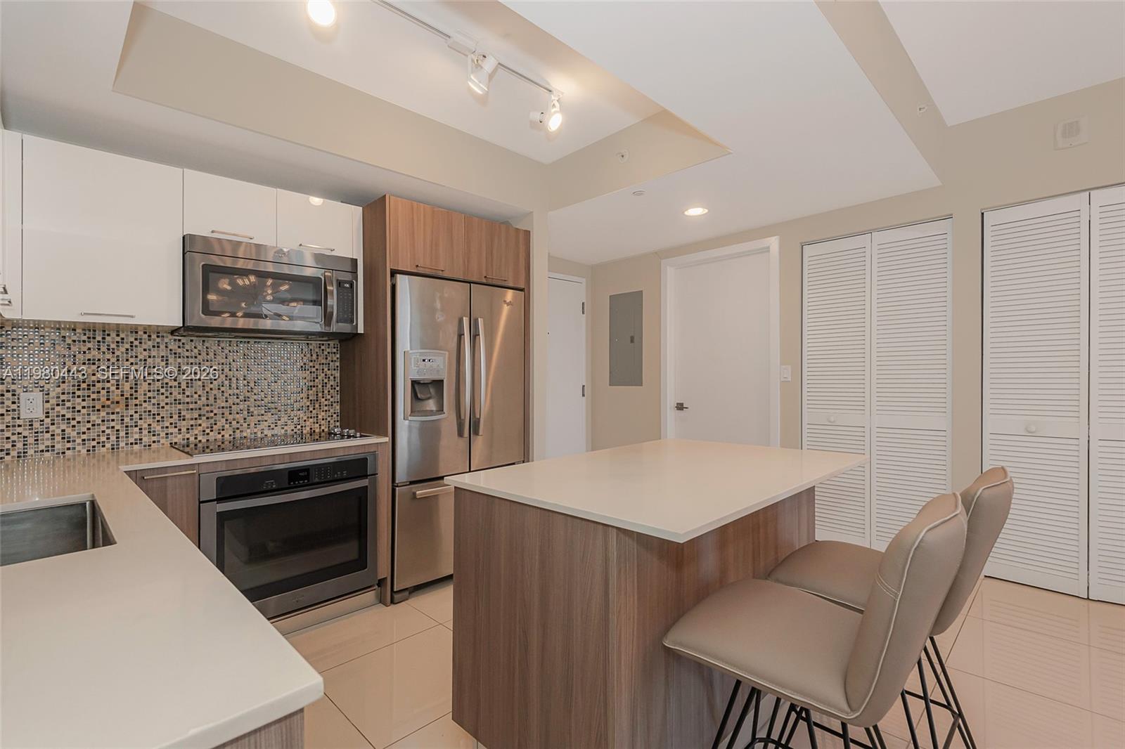 5300 PASEO CONDO - Residential Lease