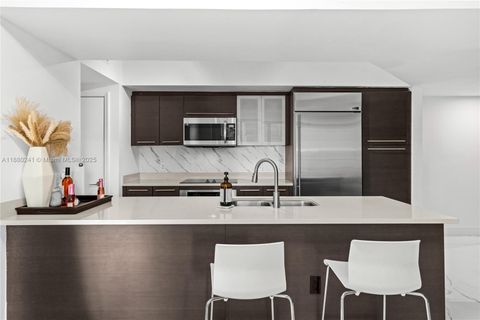 55 SE 6th St 1203 Miami FL 33131