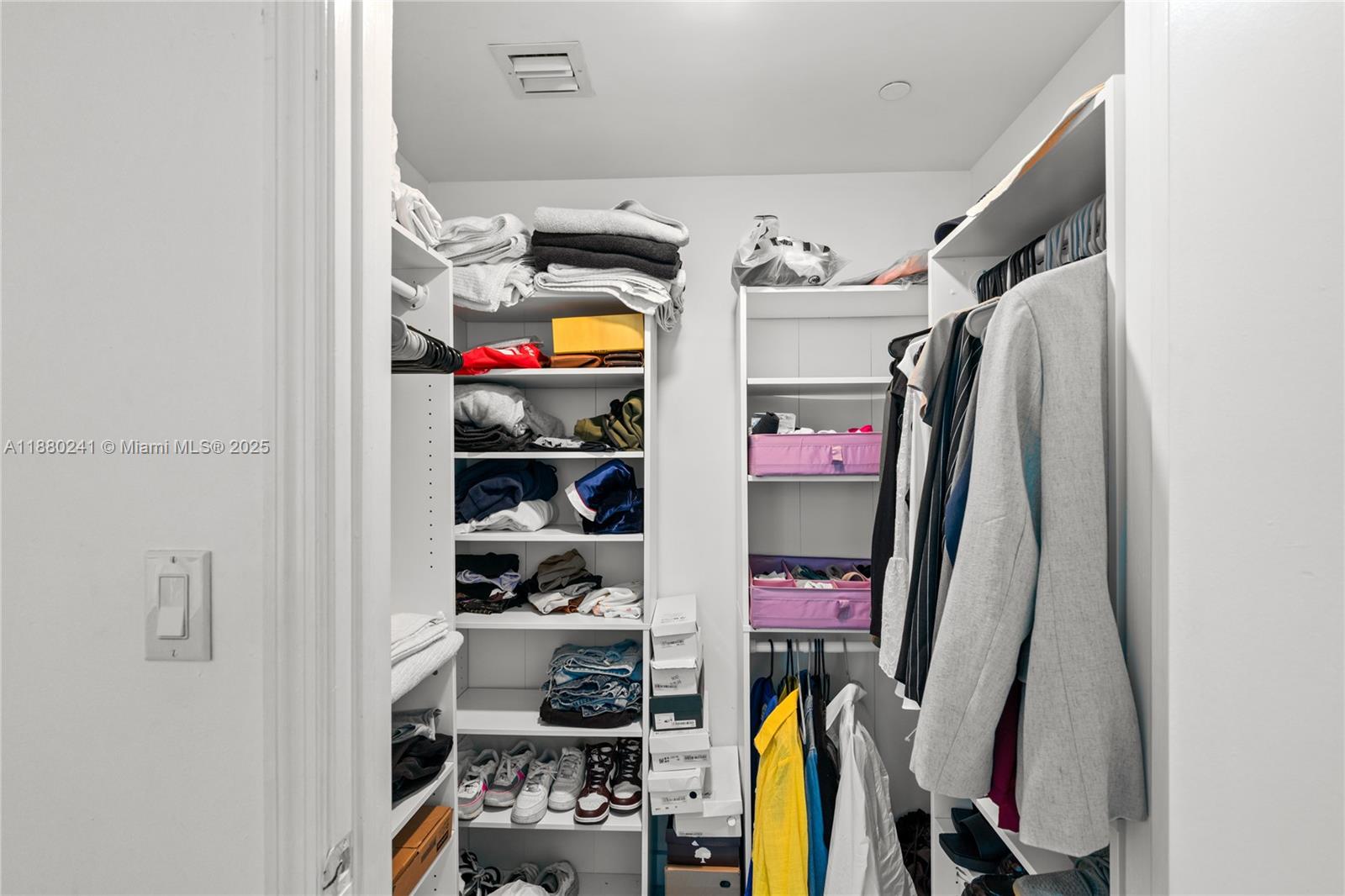 500 BRICKELL WEST CONDO - Residential