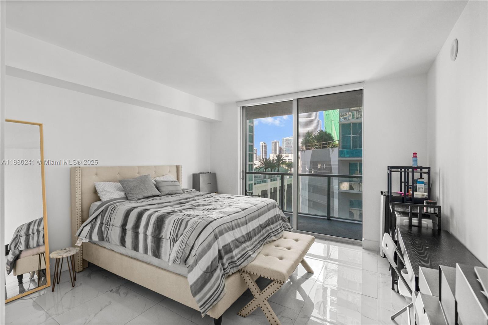 500 BRICKELL WEST CONDO - Residential