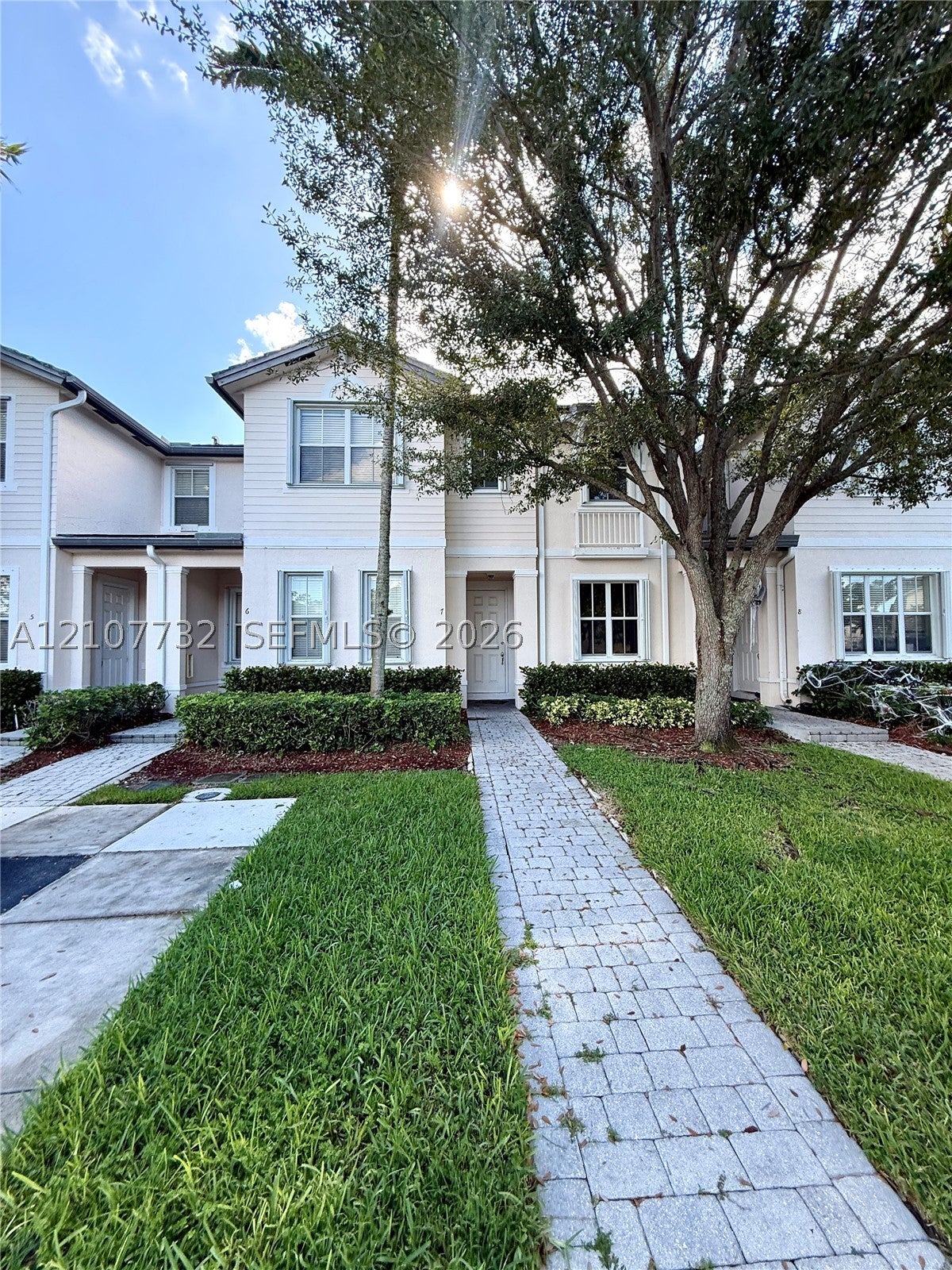 153 SE 28th Pl 7