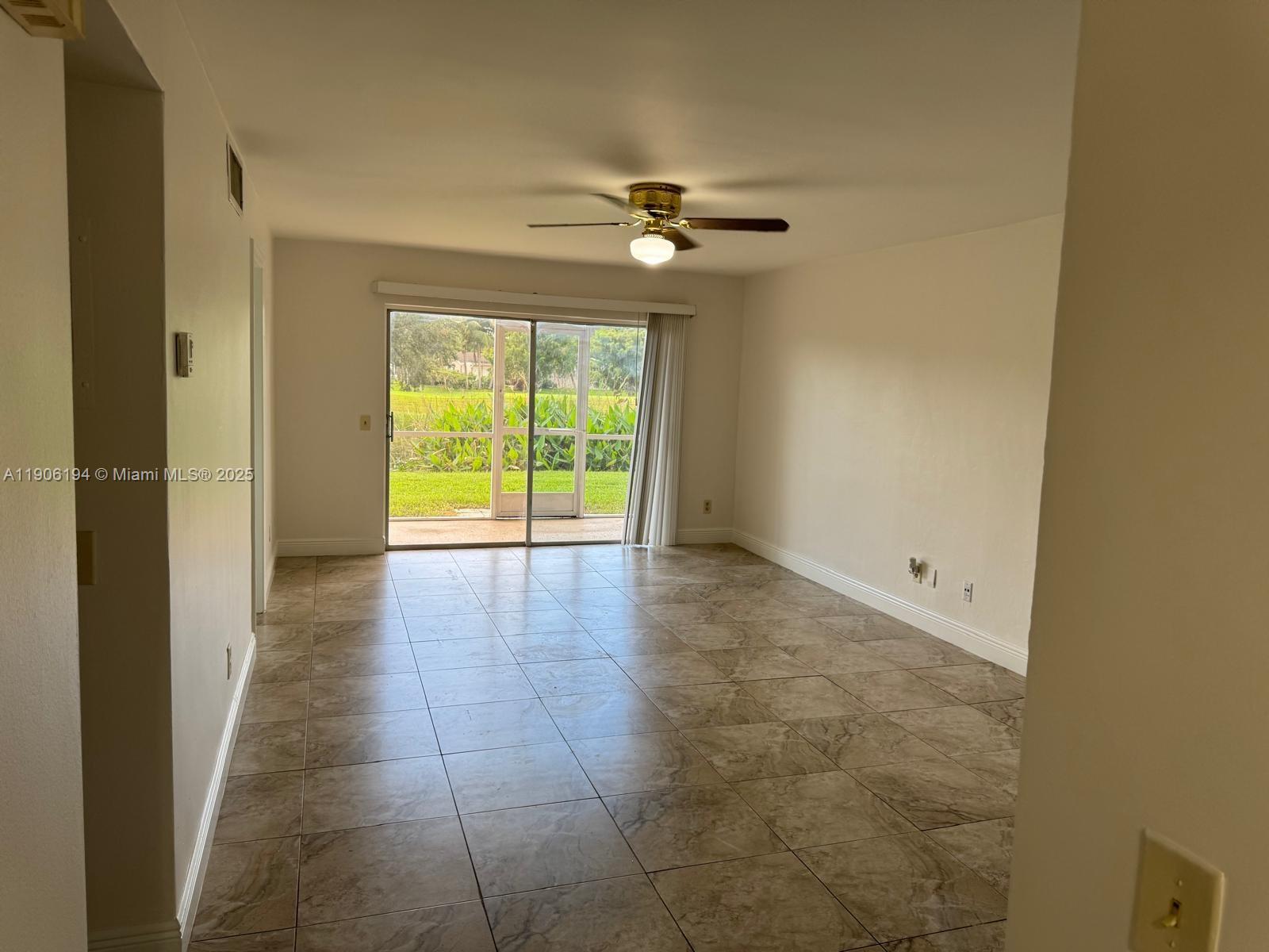 ARROWHEAD CONDO NO III - Residential Lease