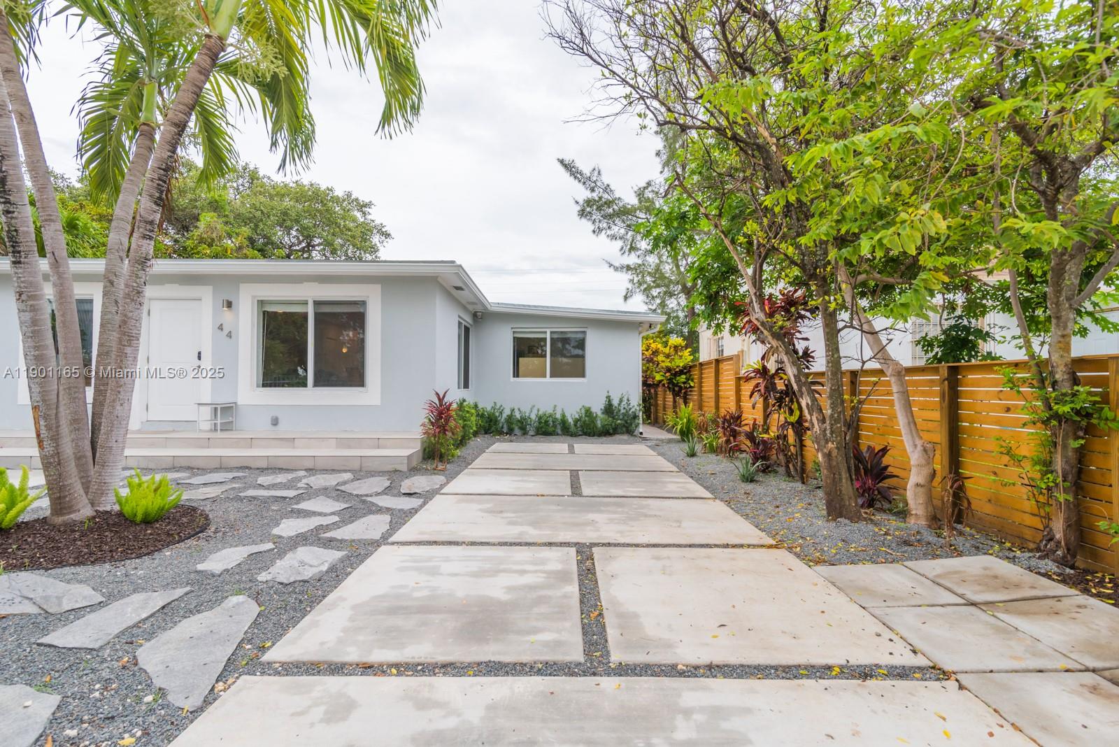 PRINCESS PARK - Residential Lease