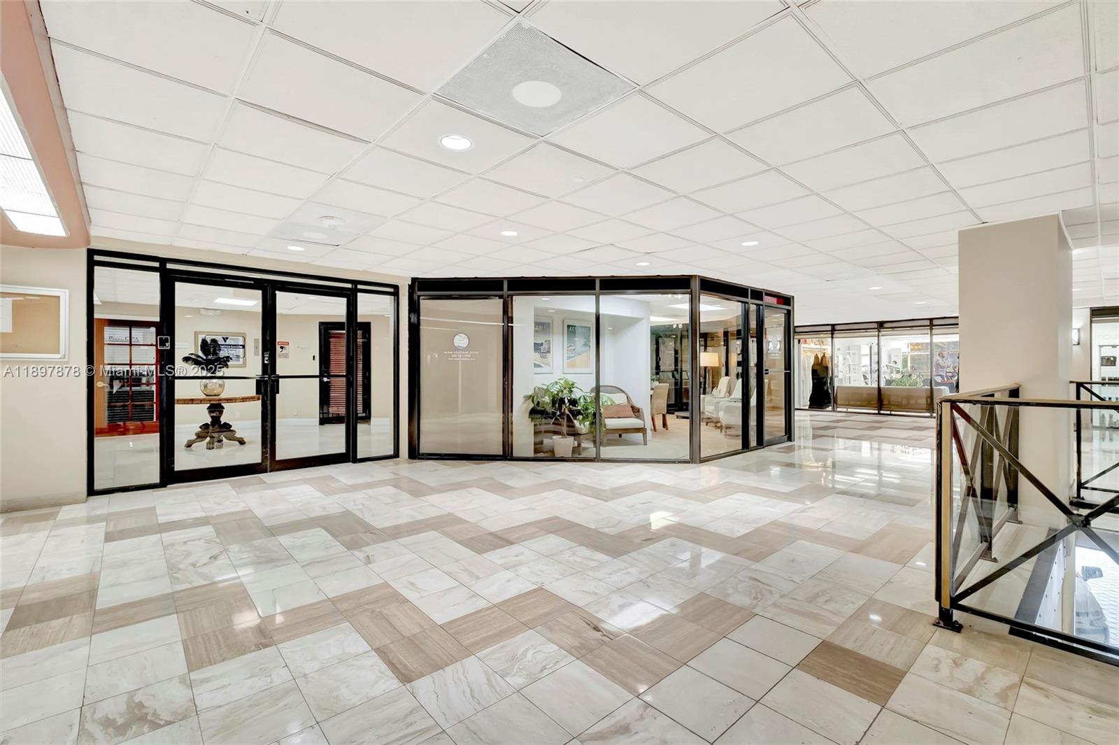 VENETIA CONDO - Residential Lease