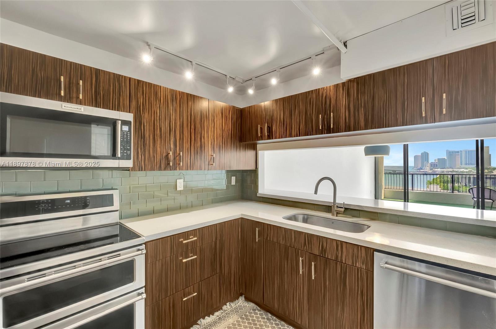 VENETIA CONDO - Residential Lease