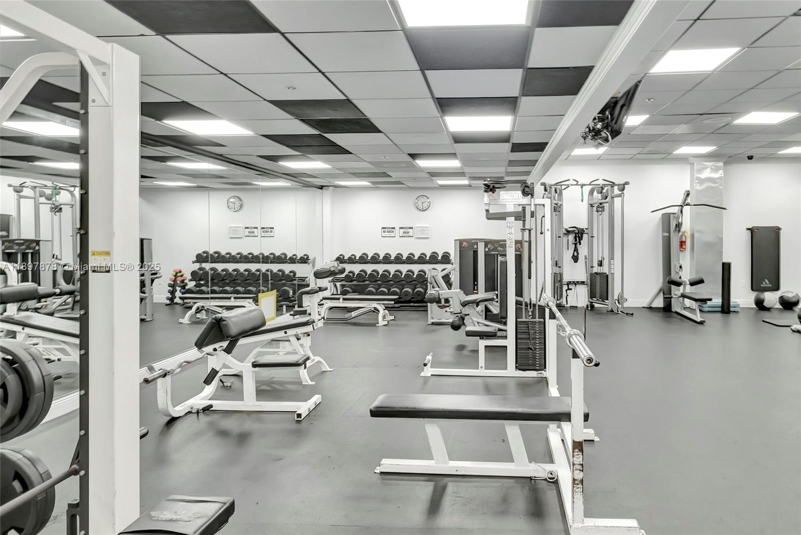VENETIA CONDO - Residential Lease