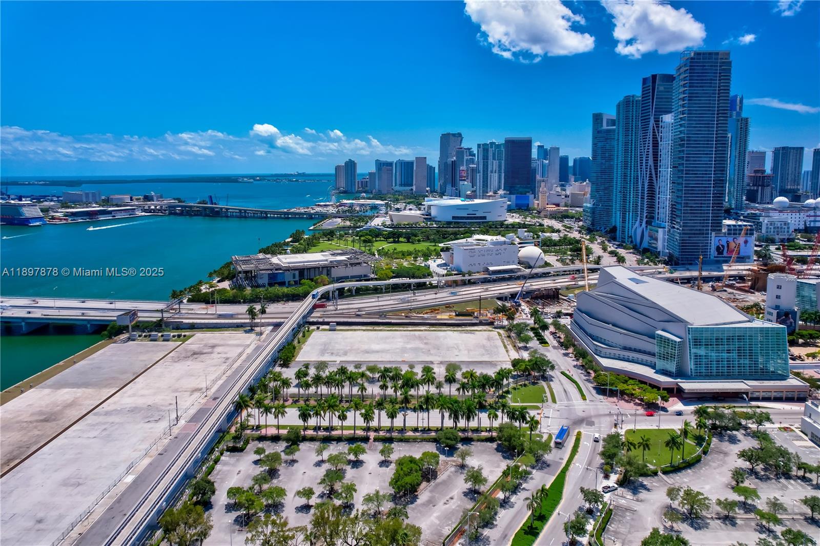 VENETIA CONDO - Residential Lease