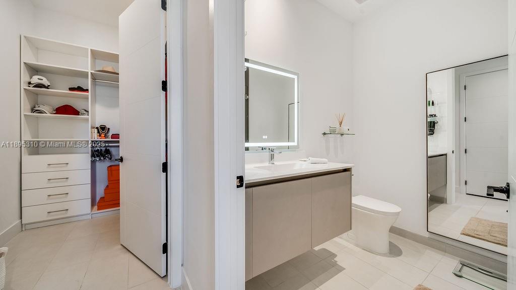 LINCOLN SUB - Residential