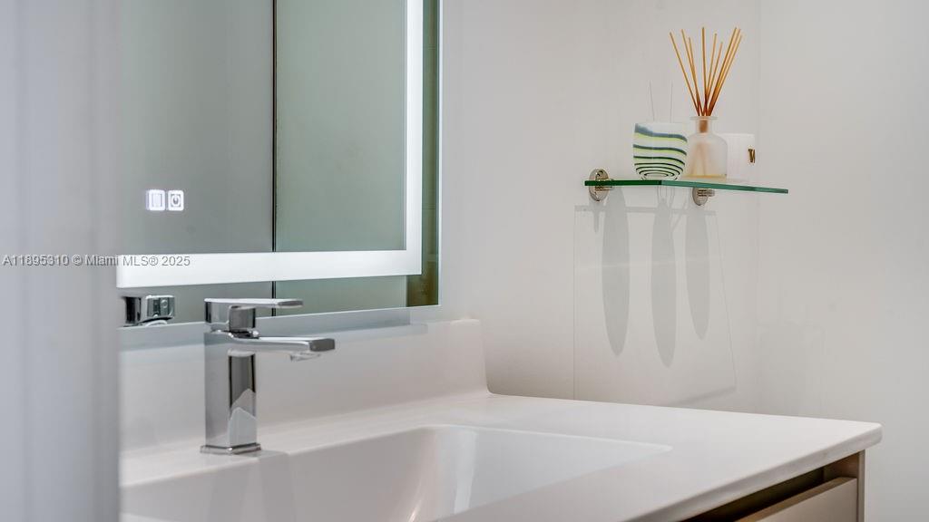 LINCOLN SUB - Residential