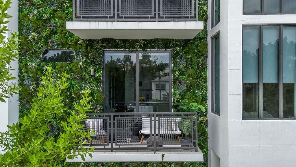 LINCOLN SUB - Residential