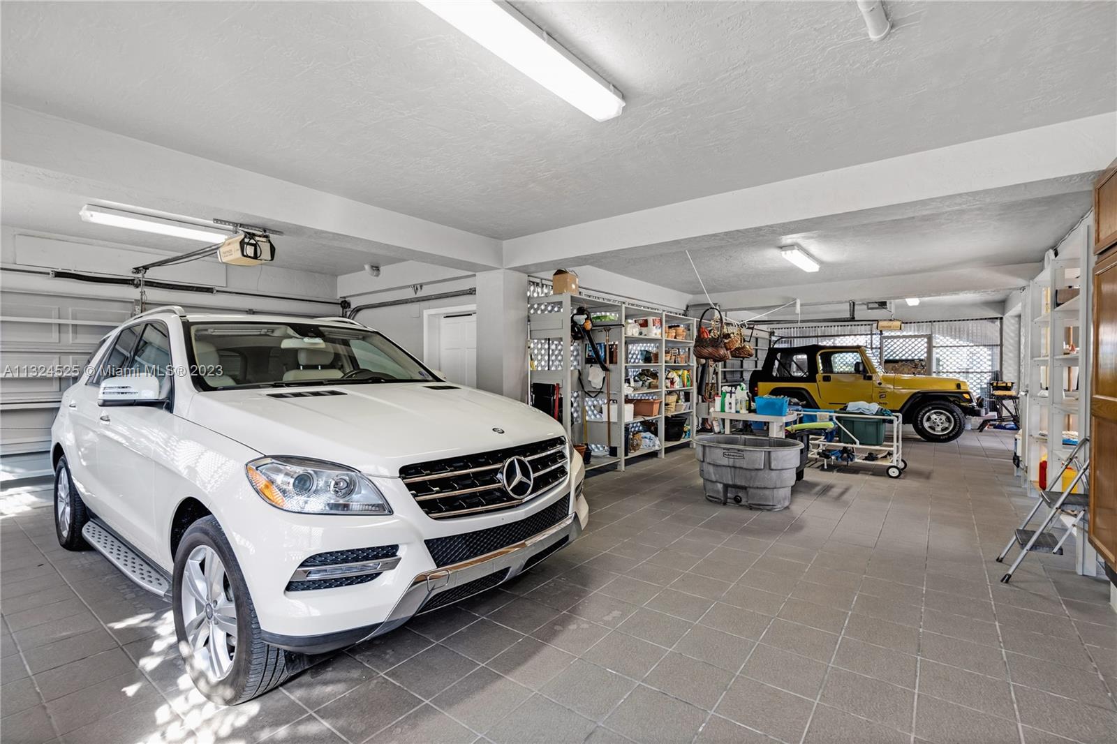 PORT LARGO 5TH ADD - Residential