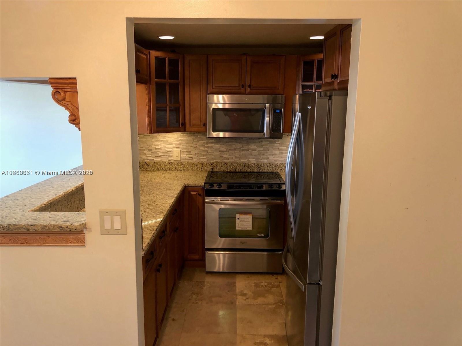 VENTNOR E CONDO - Residential Lease